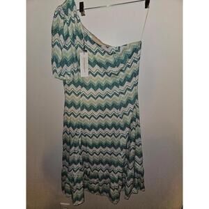 One shoulder dress from Collective Concepts, Size Medium , BNWT.